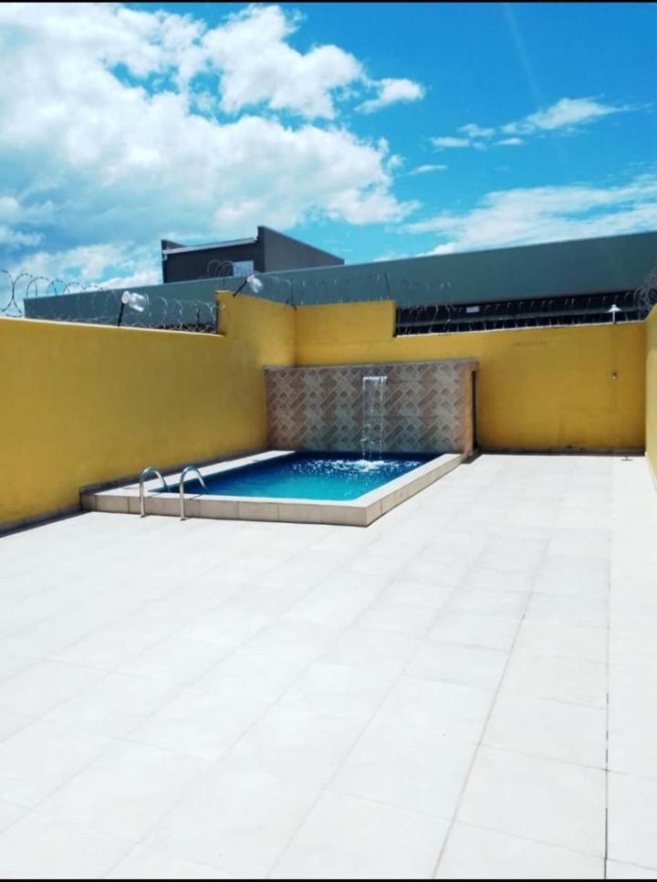 Casa Na Praia Com Piscina Em Itanhaem Bagian luar foto